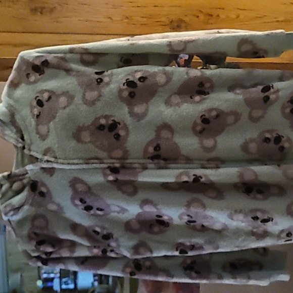 A PJ onesie (kids) - Picture 1 of 6